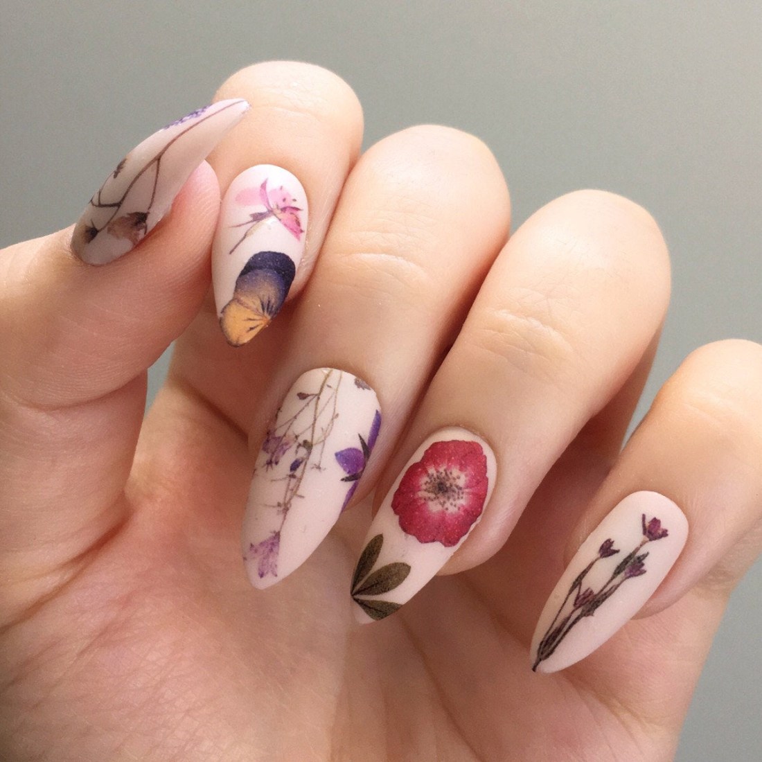 Jane Safarian Nail Art